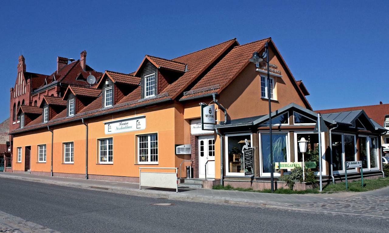 Restaurant & Hotel Storchenklause Storkow  Exterior foto